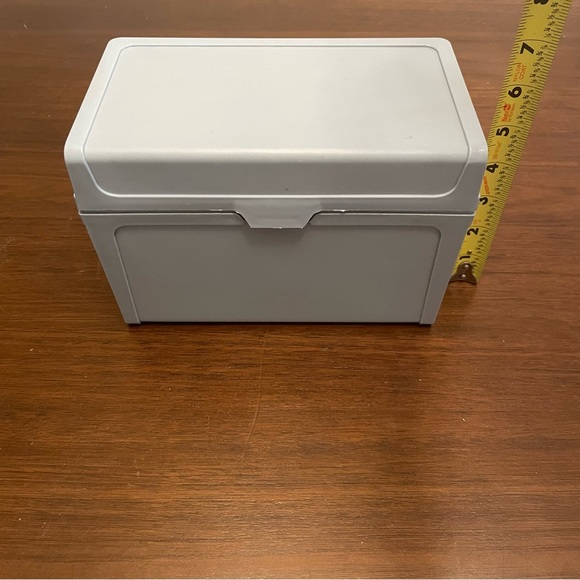 Vintage Blue Hard Plastic File Card Recipe Storage Box 8.5x4.5x5.5" - Picture 3 of 8